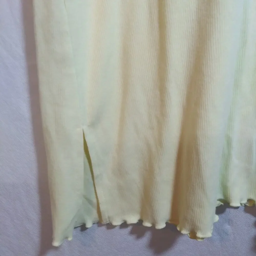 Ashley Taylor Vintage Sleepwear Yellow Floral Embroidered Nightgown Sz M